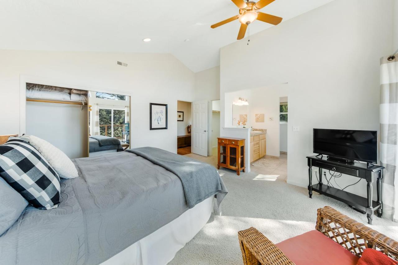 Yaquina Lighthouse View Beach Home Newport Exteriér fotografie